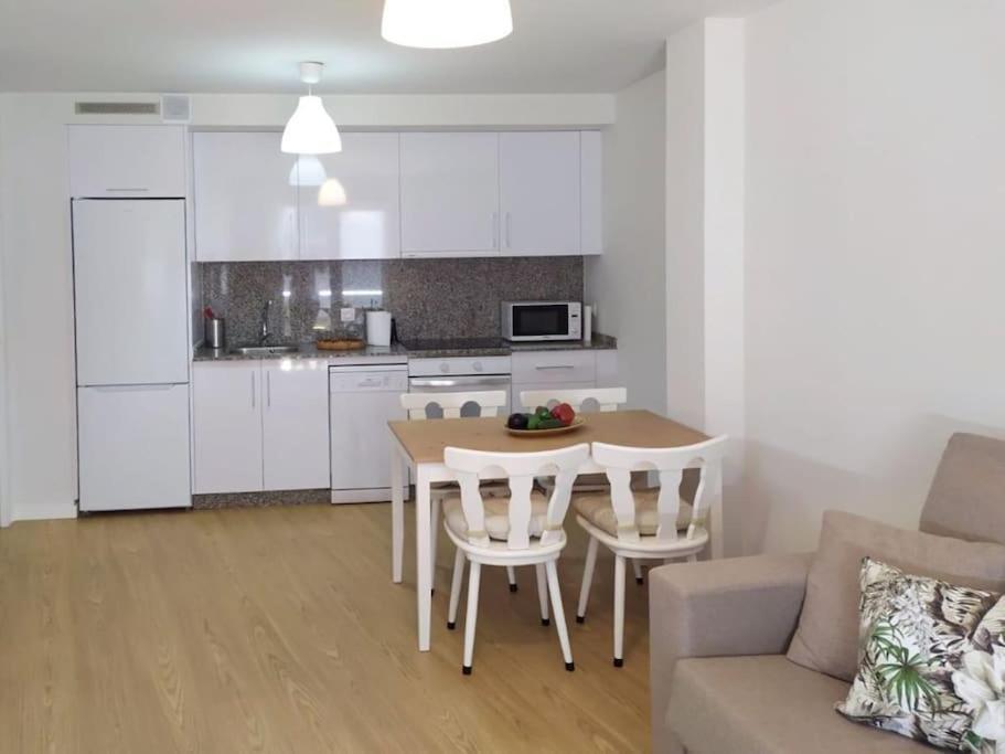 0143 Apartamento Nuevo Y Centrico Vigo Eksteriør bilde