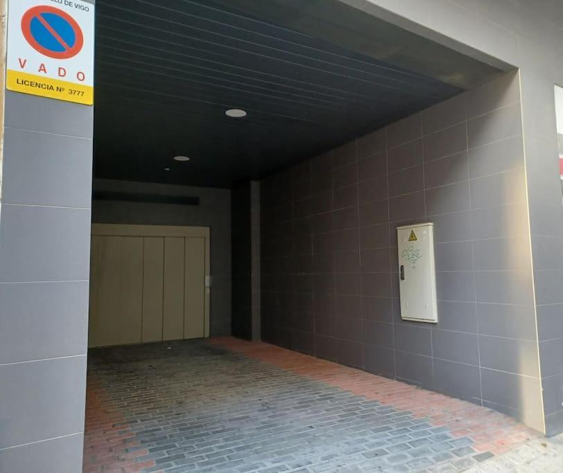 0143 Apartamento Nuevo Y Centrico Vigo Eksteriør bilde